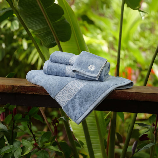Organic Towel Set by AIZOME