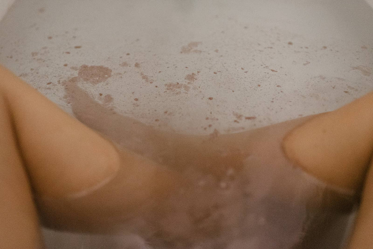 Urb Apothecary - Lavender Bath – Soothing Colloidal Oats & Color Therapy