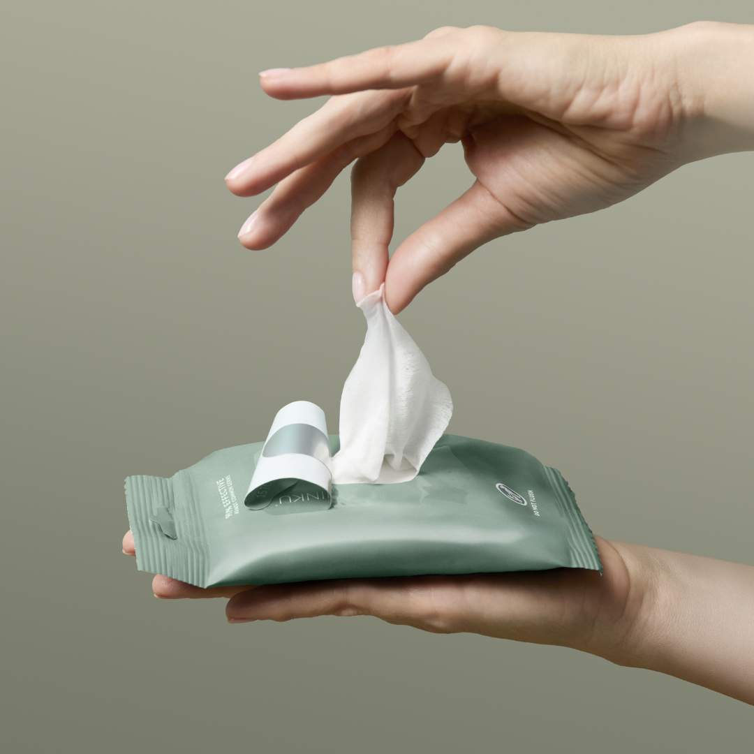 Noshinku - Eucalyptus Nourishing Hand Sanitizing Travel Wipes