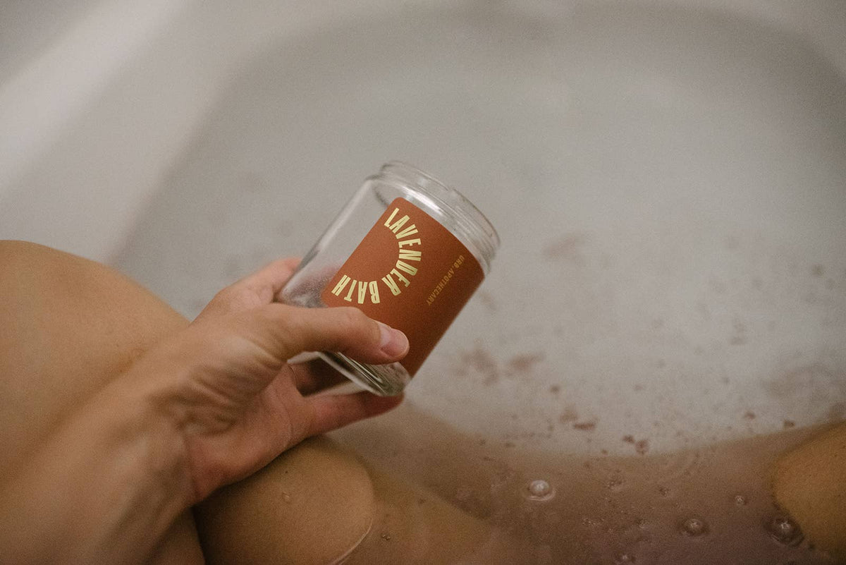 Urb Apothecary - Lavender Bath – Soothing Colloidal Oats & Color Therapy