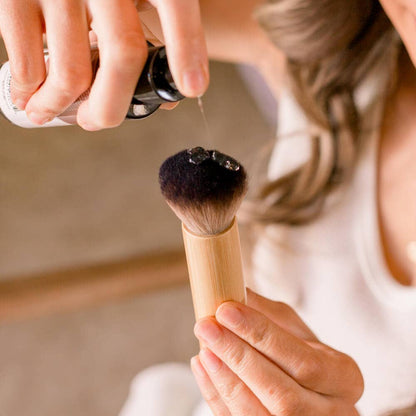 Beauty By Earth - Self Tanner Kabuki Facial Tan Application Brush