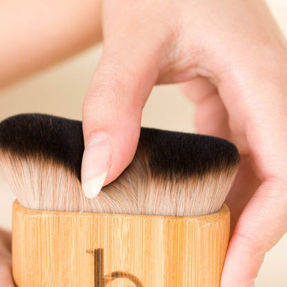 Beauty By Earth - Self Tanner Application Kabuki Body Blending Brush