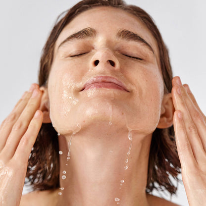 True Botanicals - Renew Nourishing Cleanser