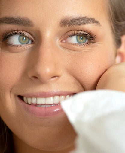 Natural Almond Mascara by Ere Perez