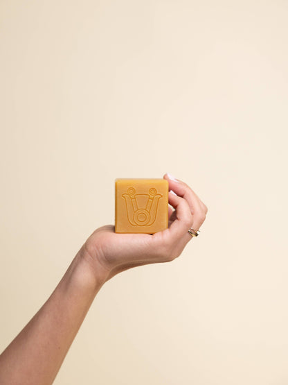 Paca Botánica - MARIGOLD - Brightening Turmeric + Calendula Soap