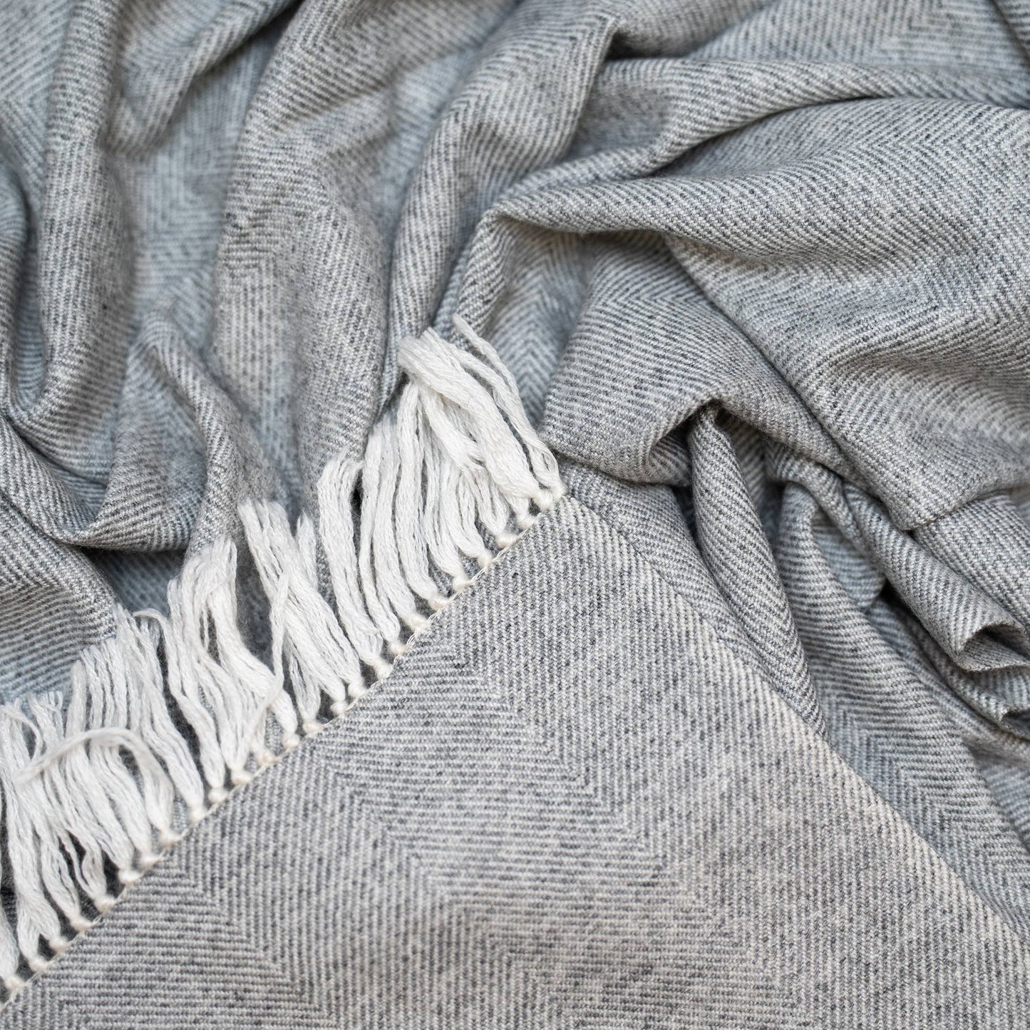 Christmas Luxury Herringbone Cashmere Blanket Throw RCLJ