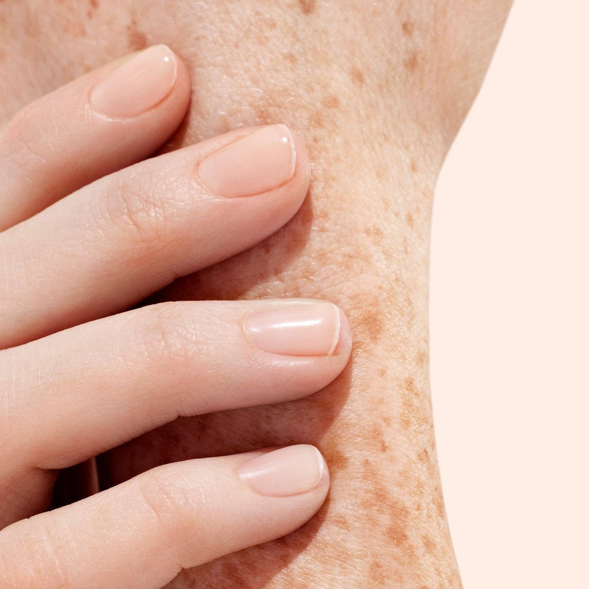 Manucurist, Inc. - Nail care - Active Smooth Ridge filler