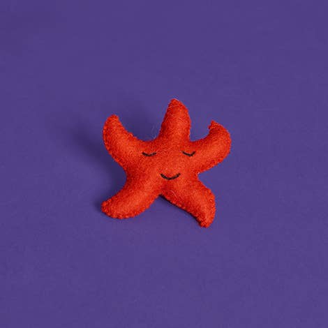 Ware of the Dog - Wool Starfish Cat Toy