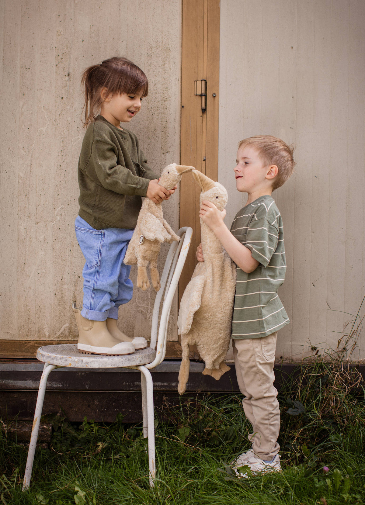 Senger-Naturwelt - Cuddly animal Goose small | linen
