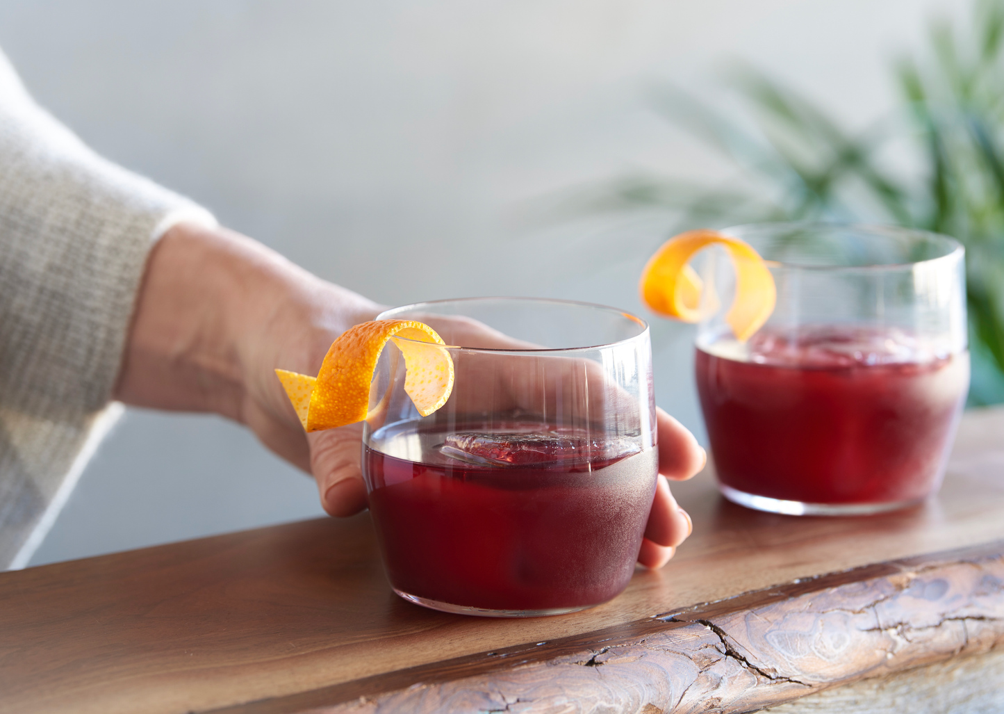 For Bitter For Worse - The Saskatoon cans, nonalcoholic cocktail mocktail, wine