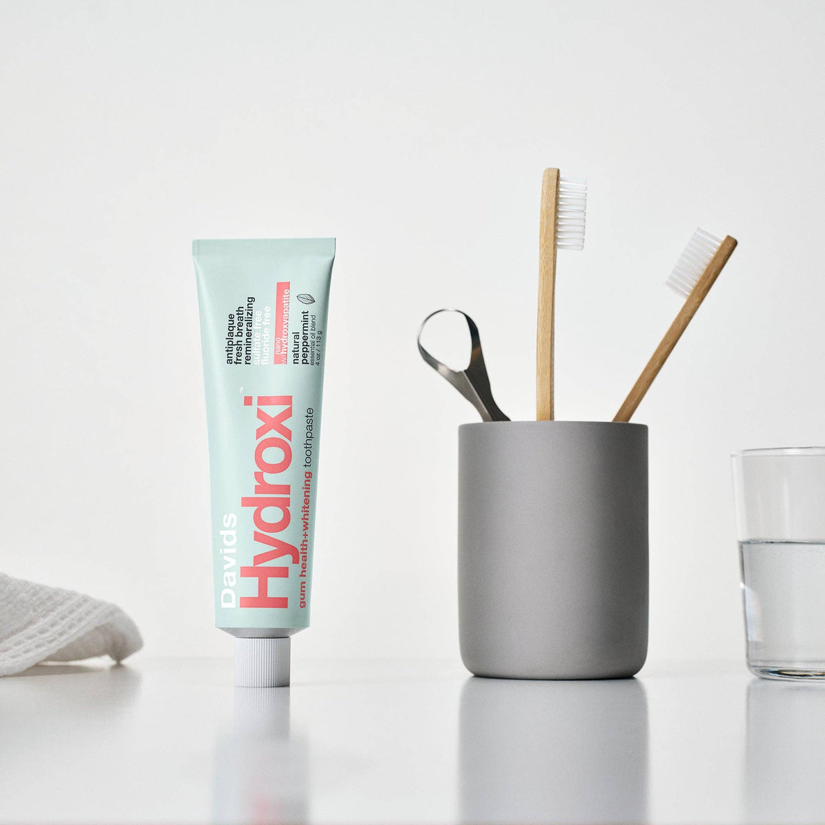 Davids Health Sciences, Inc - Davids Hydroxi™ gum health+whitening nano hydroxyapatite premium toothpaste / peppermint